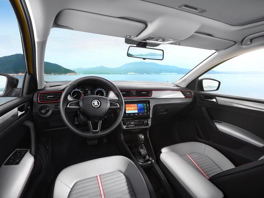 В продаже появились Skoda Rapid 2022 года выпуска