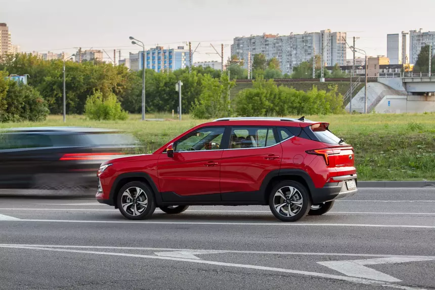 Автомобили «Москвич» теперь можно купить со скидкой 120 000 рублей