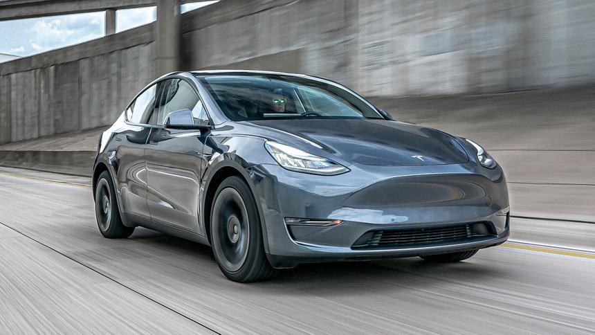 В Европе Tesla Model Y оказалась популярнее, чем Dacia Sandero