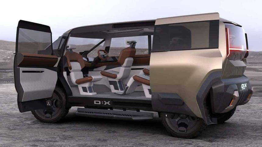 Mitsubishi показала изображения минивэна-преемника Delica