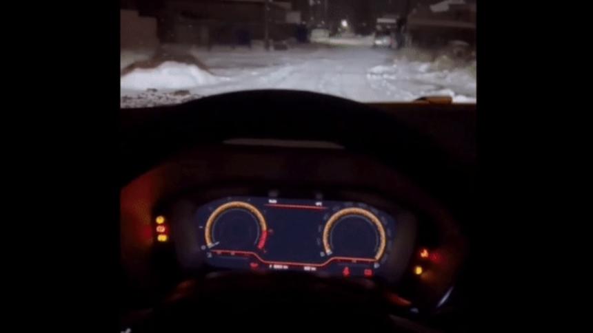 Владельцы топовой Lada Vesta NG столкнулись с проблемой