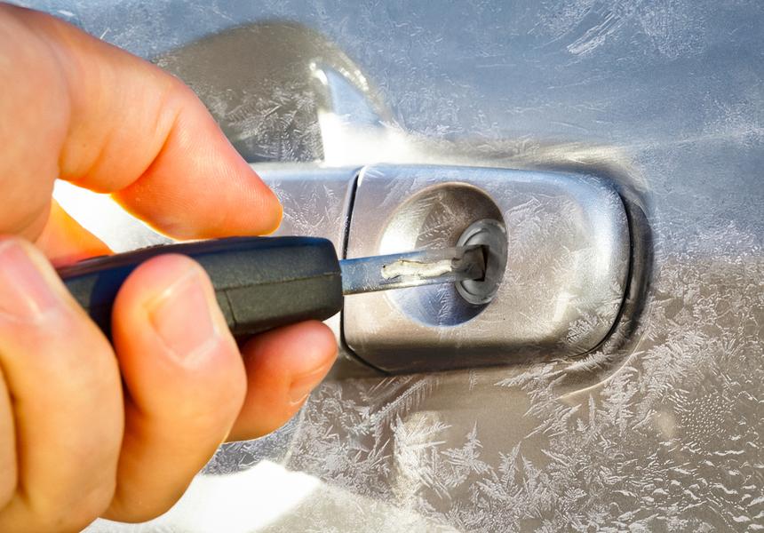 Сломать на ровном месте: главные ошибки водителей зимой
