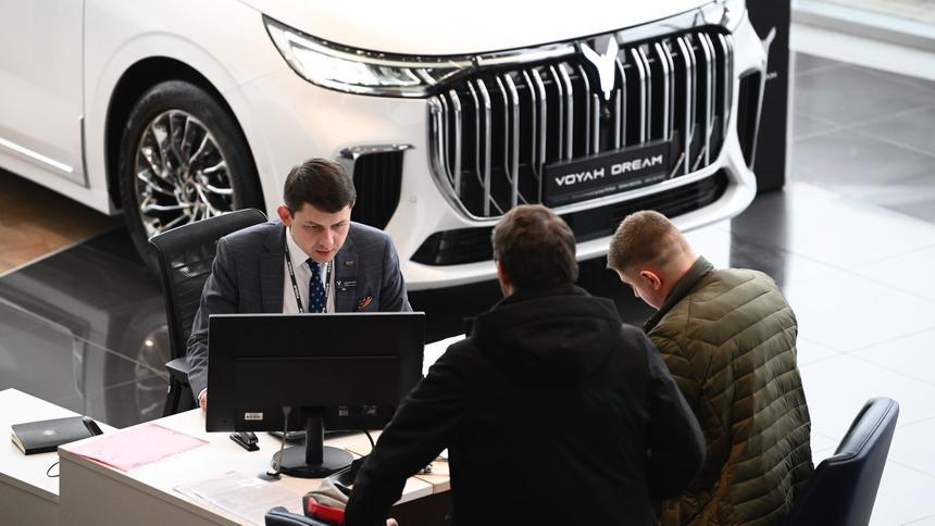 Эксперты рассказали, чего ждать от российского авторынка в 2024 году