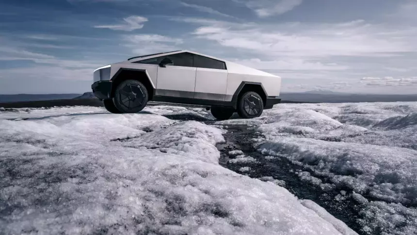 Итальянский дизайнер назвал Tesla Cybertruck «Пикассо среди автомобилей»