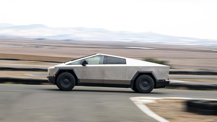 Лучшие мировые автоновинки 2023 года