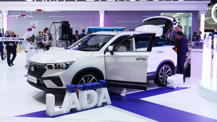 АвтоВАЗ не сможет выпускать FAW Bestune T77