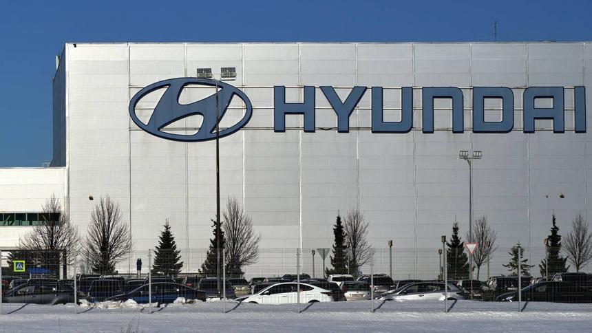 Hyundai не стал оценивать работу своего завода в России
