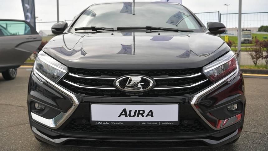 Флагманская Lada Aura получит версию для такси