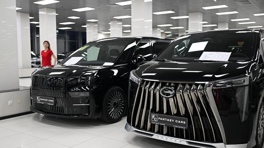 Дилеры заявили, что подорожания новых автомобилей пока не ожидается