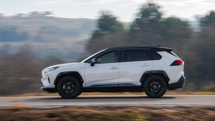 6 надёжных SUV в 2024 году