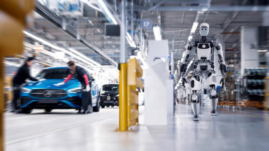 Автомобили Mercedes-Benz будут собирать человекоподобные роботы