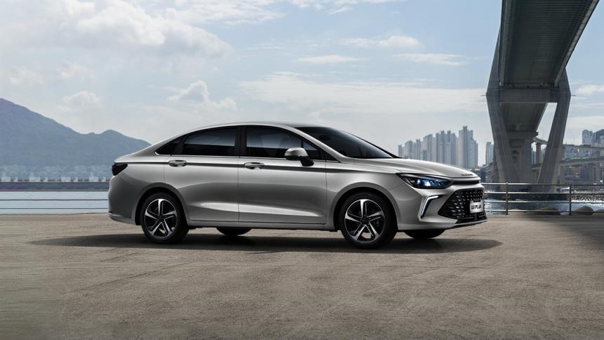 BAIC подготовил седан U5 Plus для работы в такси