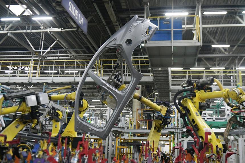 Бывший завод Hyundai пообещал устранить дефицит «Солярисов»