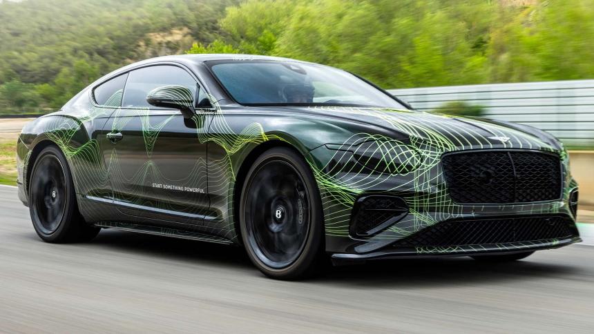 Bentley впечатлила внешностью и мощностью нового Continental GT