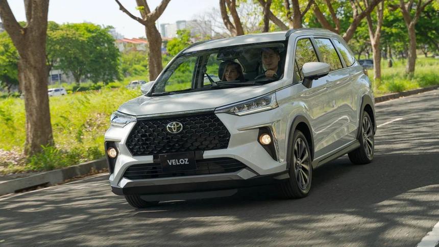 В России теперь можно купить простую семейную модель Toyota