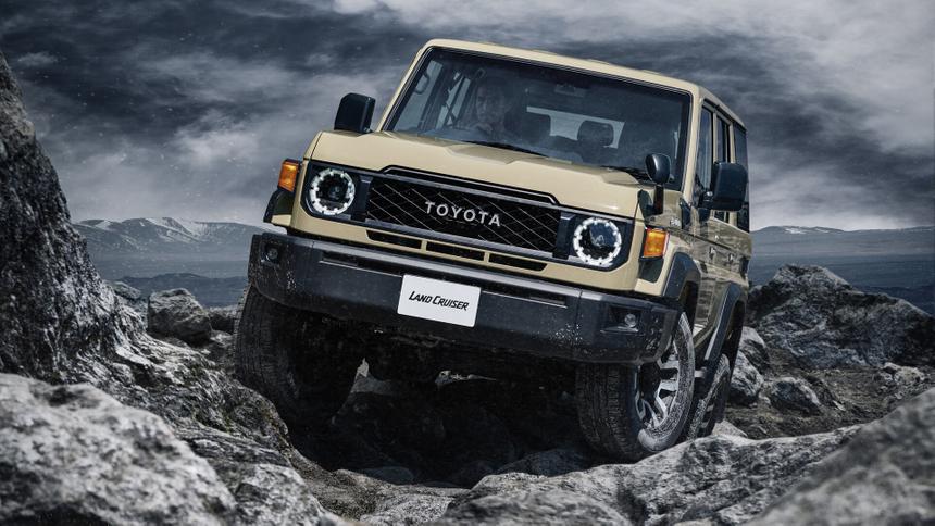 5 неудержимых внедорожников Toyota для покорения мира
