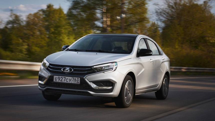Соколов объяснил, когда машины Lada перестанут дорожать