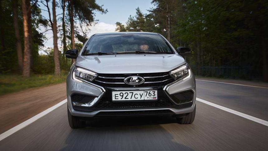 АвтоВАЗ обновит прошивку Lada Vesta