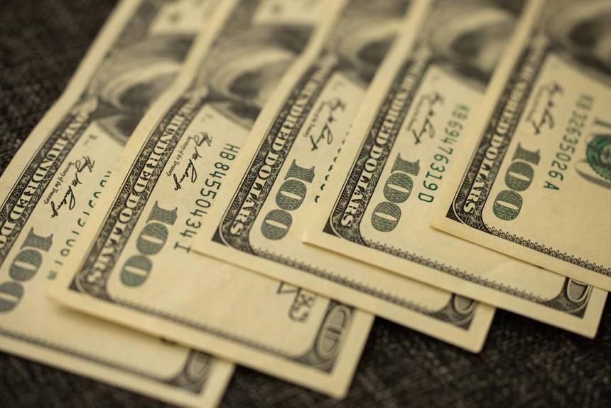 В июне Китай поставил США машин на рекордную сумму