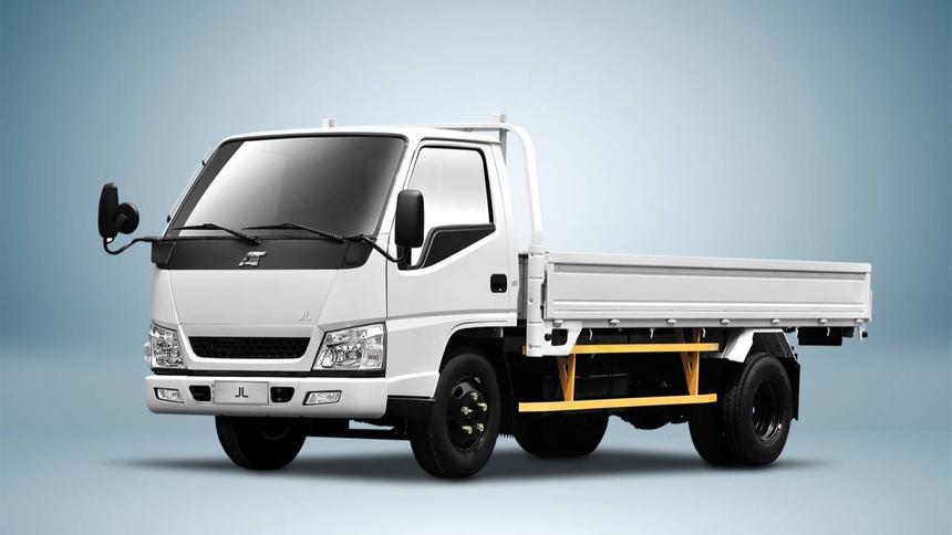 С мотором Isuzu: в России появился новый конкурент «Газели»