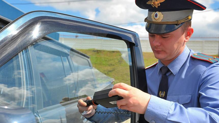 В Госдуме готовы добиваться отмены запрета тонировки