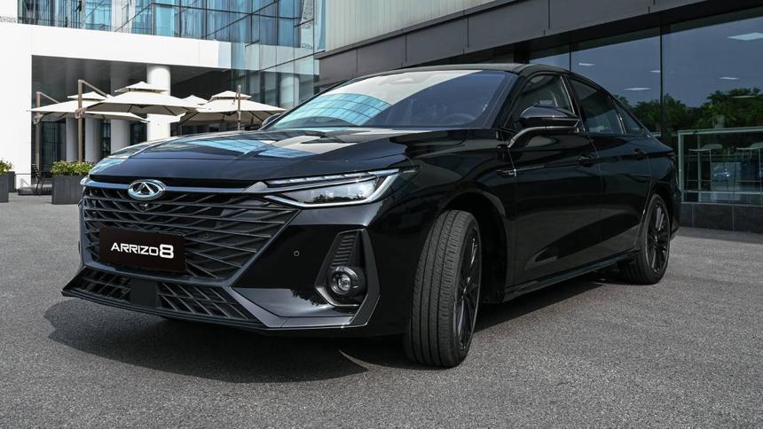 У седана Chery Arrizo 8 появилась «очень чёрная» версия