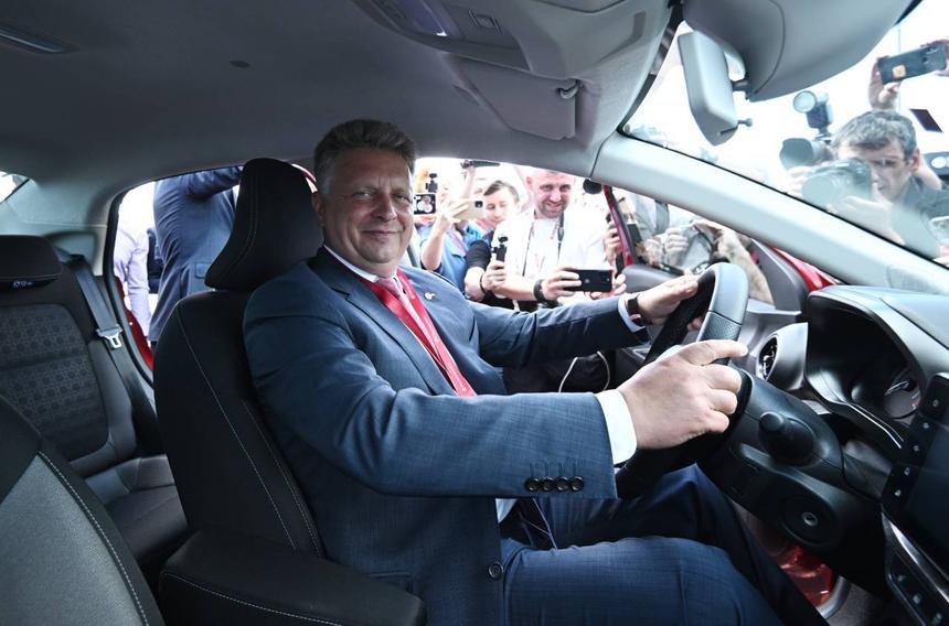 Максим Соколов: у АвтоВАЗа большие долги