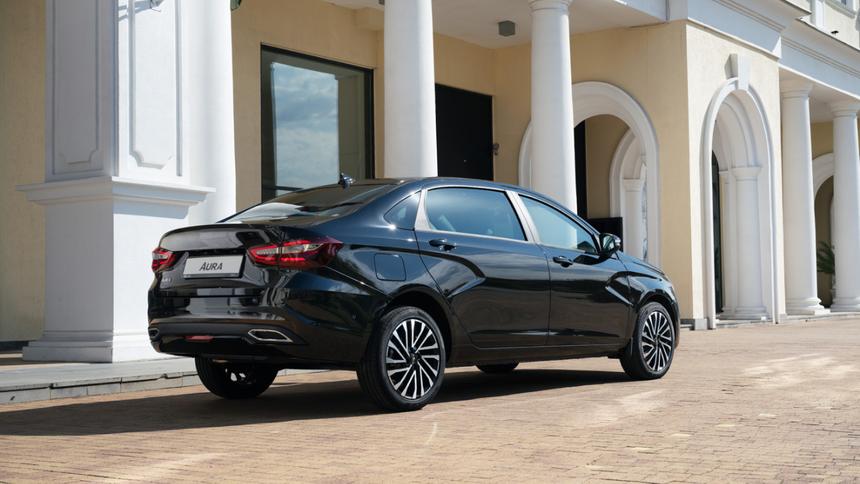 АвтоВАЗ рассказал, какие ещё новшества получит Lada Aura