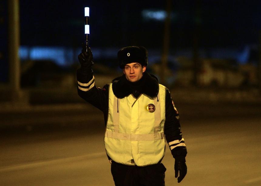 С нетрезвых петербуржцев приставы взыскали фантастическую сумму штрафов