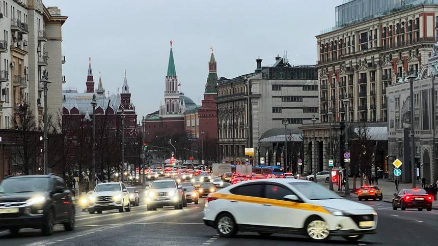 Десятки тысяч таксистов в Москве прошли аттестацию