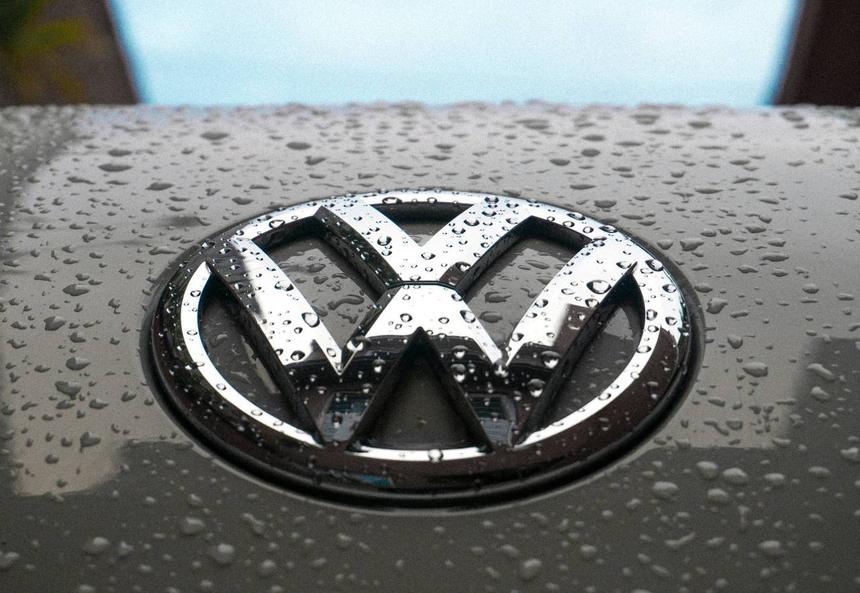 Volkswagen назвал спекуляцией информацию о продаже КНР своих заводов