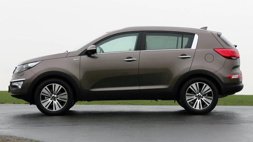 В России бесплатно отремонтируют 30 000 пожароопасных Kia Sportage