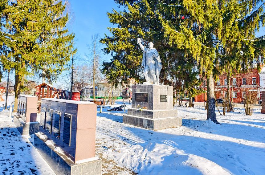 Маршрут выходного дня: Вятское и Красный Профинтерн