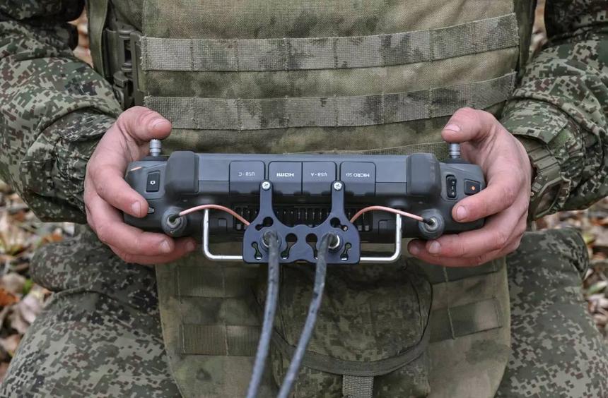 У российских военных появились уникальные проводные беспилотники