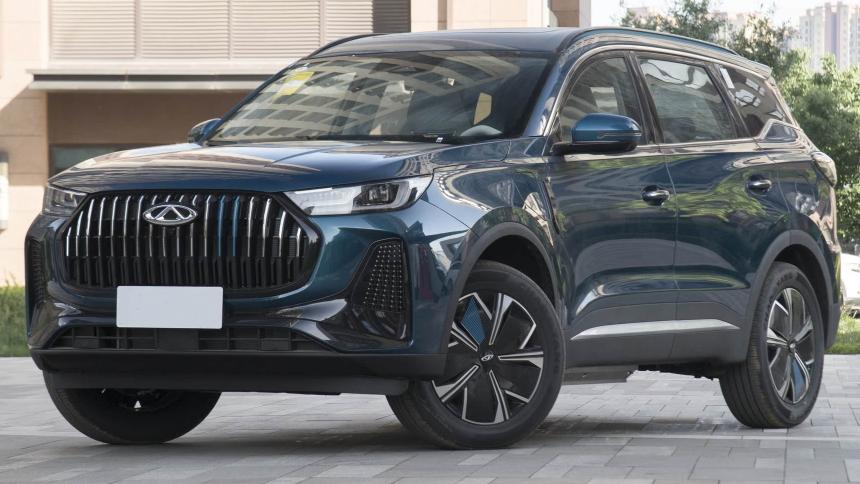 Около бывшего завода GM в России заметили новые Kia и Chery
