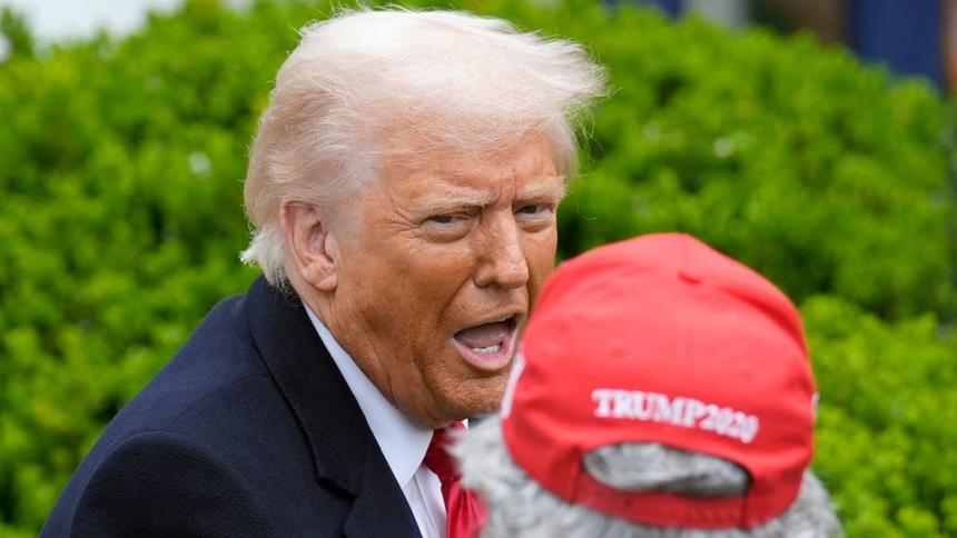 Трамп увеличил пошлины против Китая до 125%