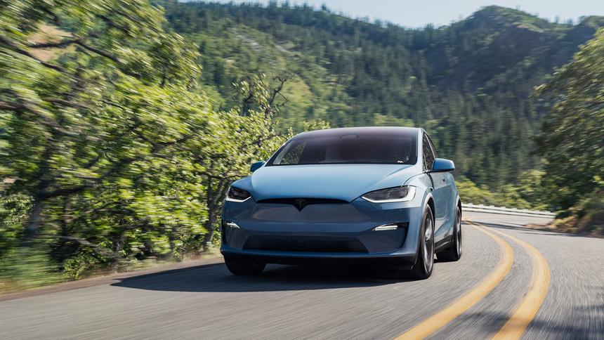 Китай спасает Tesla: акции производителя растут вопреки статистике
