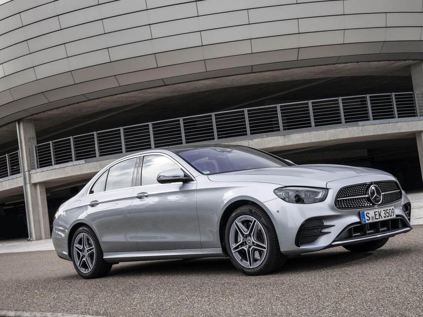 Как купить четырёхлетний Mercedes E-класса за&nbsp;миллион рублей
