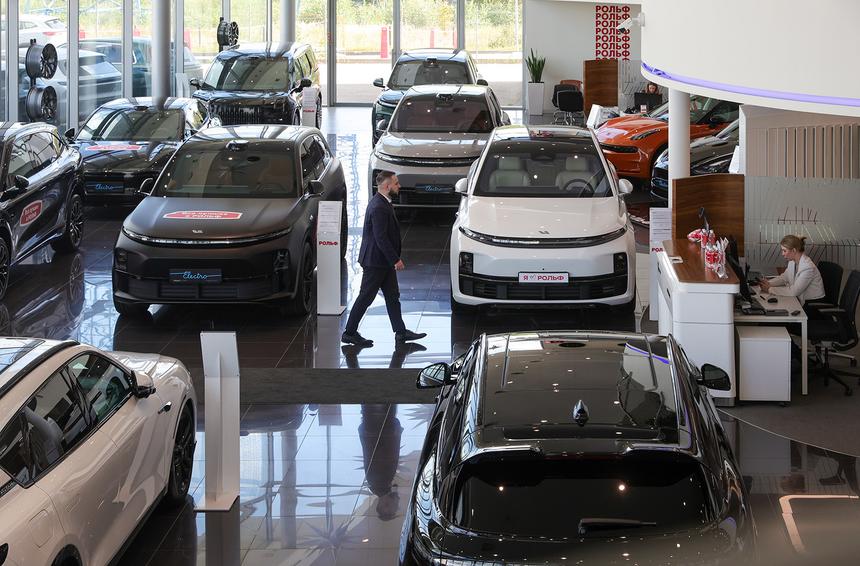 «Хапун» вернулся: россияне выметают из&nbsp;автосалонов новые автомобили