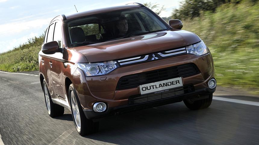 Шумная, ржавеющая «консервная банка»: так ли хорош Mitsubishi Outlander?