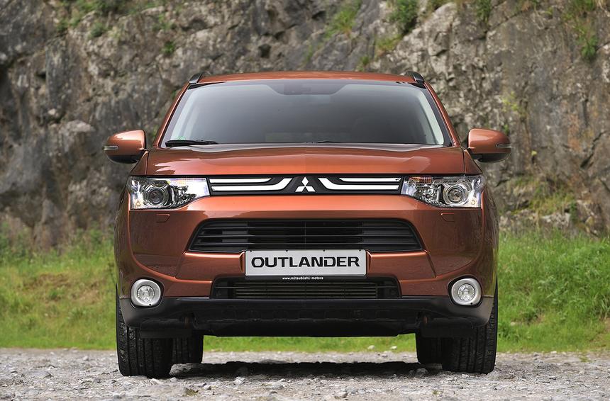 Шумная, ржавеющая «консервная банка»: так ли хорош Mitsubishi Outlander?