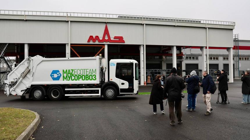 На&nbsp;улицах Минска начинают испытывать новое поколение грузовиков МАЗ