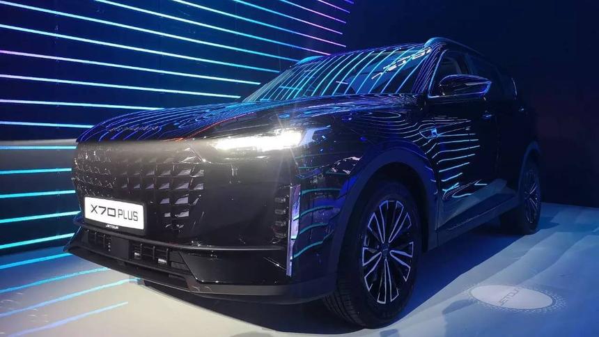 На Jetour X70 Plus снова изменились цены