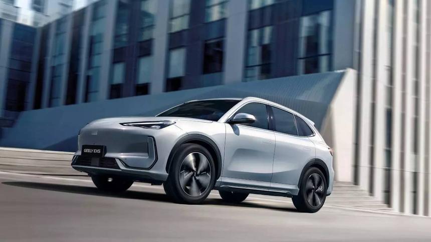 Geely соблазняет англичан и ирландцев не только ценами на машины