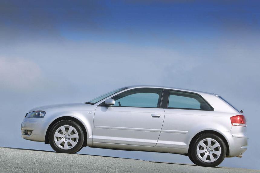 Россиянам рекомендуют не&nbsp;покупать Audi начала 2000-х годов