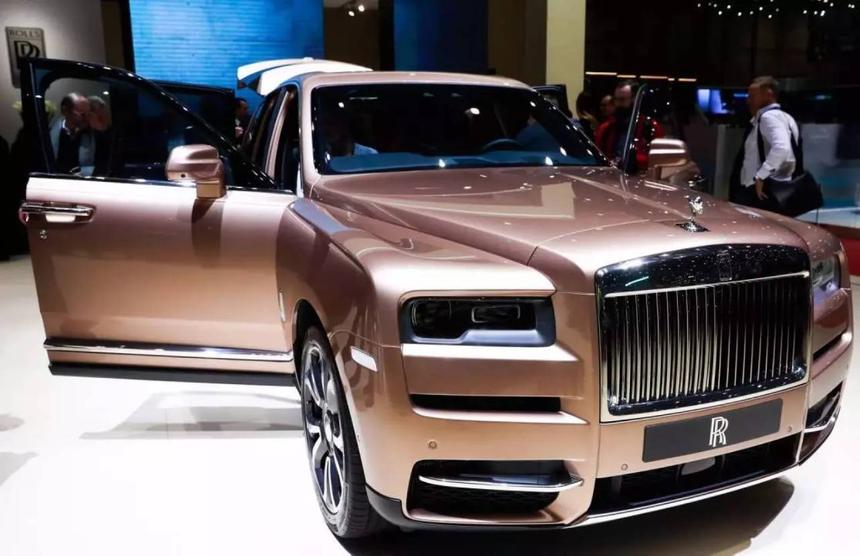 Продажи европейского «автолюкса» в России превысили показатели 2021 года