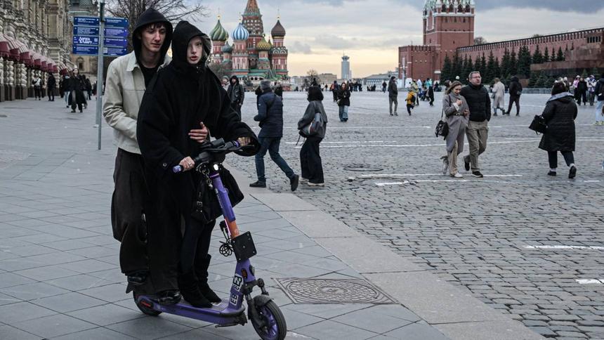 В России водители назвали самый опасный альтернативный транспорт