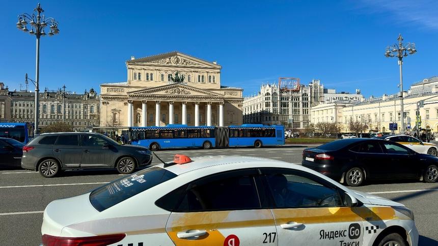 Юрист объяснил, могут ли таксисты высаживать пассажиров в пути