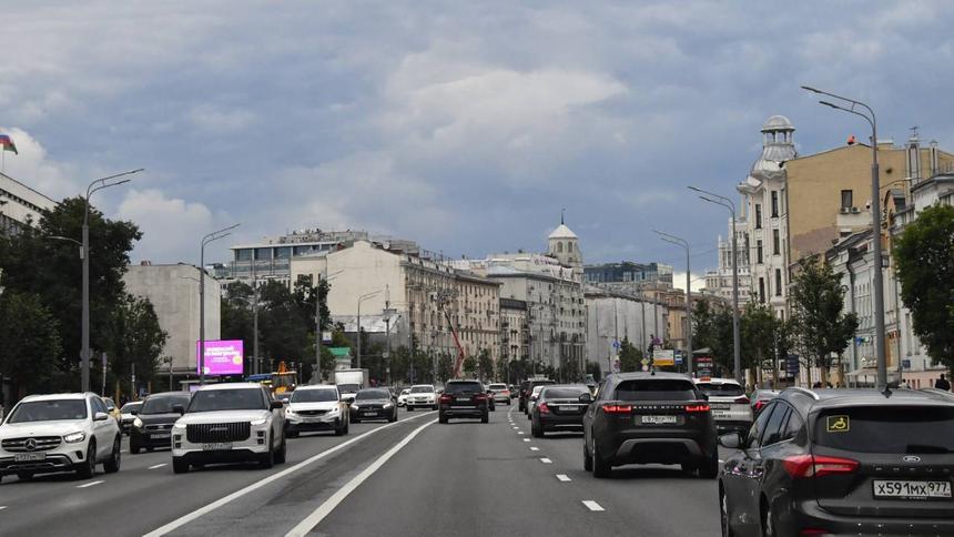 Россиянам назвали недорогие батарейные машины с пробегом